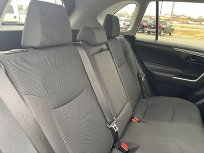 2024 Toyota RAV4 - Photo 14