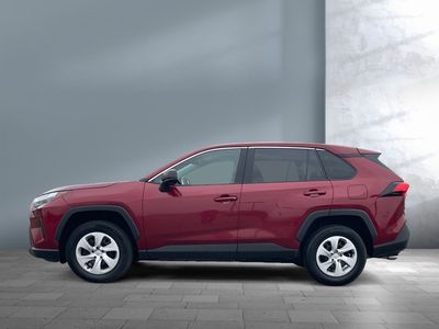 2024 Toyota RAV4 - Photo 3