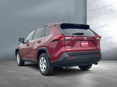 2024 Toyota RAV4 - Photo 4