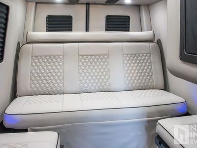 2026 Ogv Luxury Coach V-Tour - Photo 11