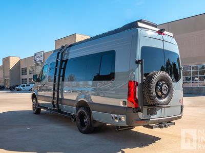 2026 Ogv Luxury Coach V-Tour - Photo 6