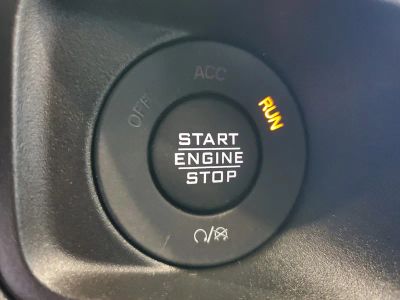 2026 Jeep Wrangler — photo 30 view
