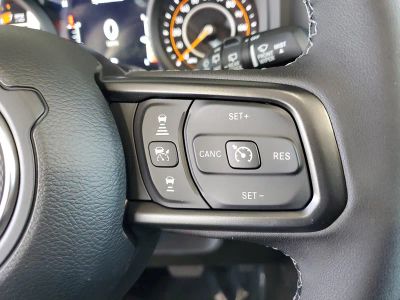 2026 Jeep Wrangler — photo 24 view