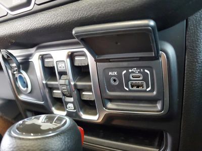 2026 Jeep Wrangler — photo 28 view