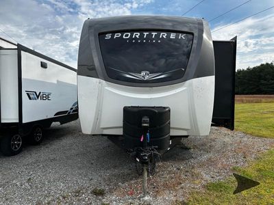 2022 Cruiser SportTrek Touring Edition - Photo 3