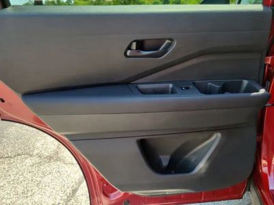 2023 Nissan Pathfinder — photo 19 view