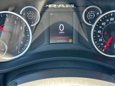 2025 RAM 2500 — detail view