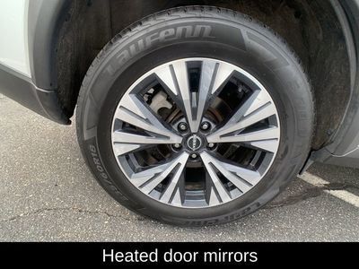 2023 Nissan Rogue SV - Photo 31
