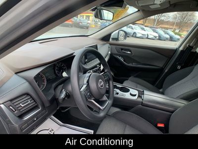 2023 Nissan Rogue SV - Photo 13