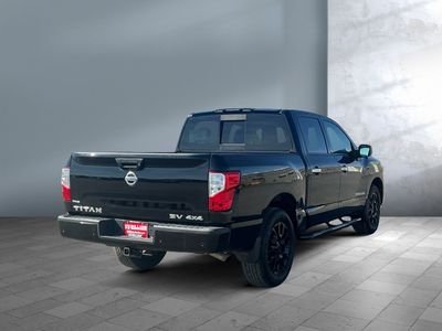 2021 Nissan Titan — engine compartment view