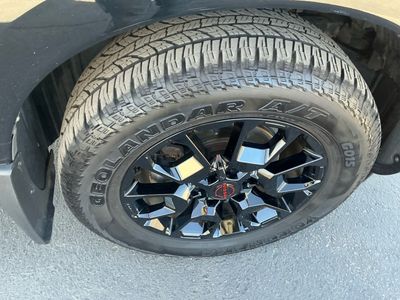 2021 Nissan Titan — photo 22 view