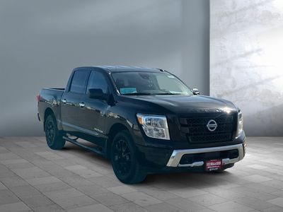 2021 Nissan Titan — photo 8 view