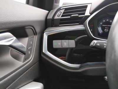 2023 Audi Q3 - Photo 13