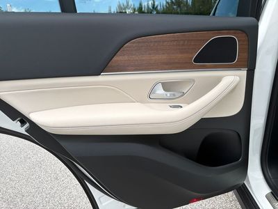 2026 Mercedes-Benz GLE — photo 30 view