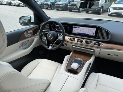 2026 Mercedes-Benz GLE — photo 36 view