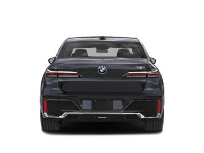 2026 BMW 7 Series — photo 8 view