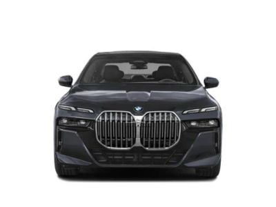 2026 BMW 7 Series — photo 7 view