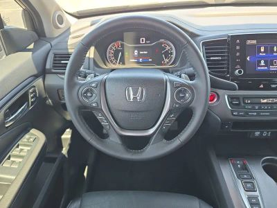 2023 Honda Ridgeline — photo 10 view