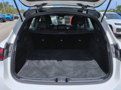 2025 Mercedes-Benz GLC — photo 13 view