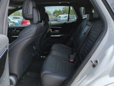 2025 Mercedes-Benz GLC — photo 14 view