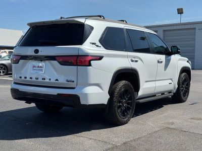 2024 Toyota Sequoia - Photo 13