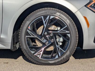2026 Kia K5 — photo 13 view