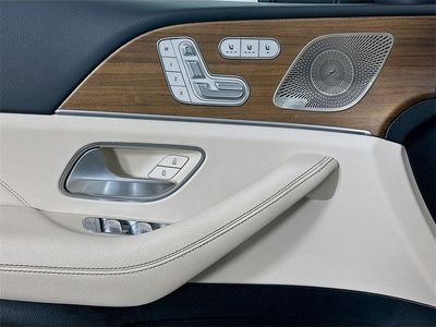 2022 Mercedes-Benz GLE - Photo 16