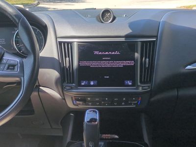 2022 Maserati Levante - Photo 19