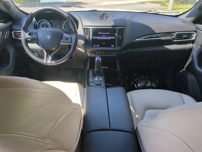 2022 Maserati Levante - Photo 16