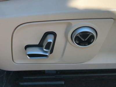 2022 Maserati Levante - Photo 22