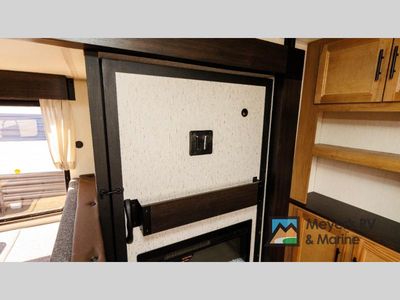 2025 Forest River RV Cherokee Grey Wolf - Photo 23