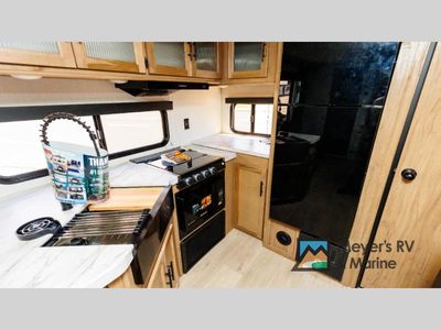 2025 Forest River RV Cherokee Grey Wolf - Photo 10