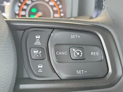 2026 Jeep Wrangler — photo 24 view