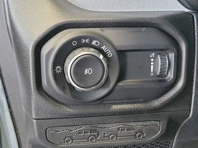 2026 Jeep Wrangler — photo 21 view
