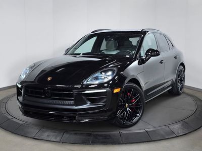 2026 Porsche Macan - Photo 1
