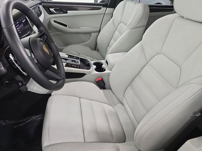 2026 Porsche Macan - Photo 5