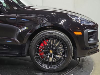 2026 Porsche Macan - Photo 11