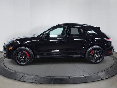 2026 Porsche Macan - Photo 2