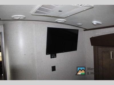 2019 Keystone RV Laredo - Photo 36
