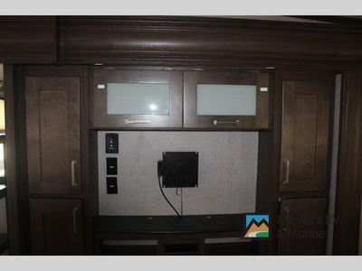 2019 Keystone RV Laredo - Photo 20