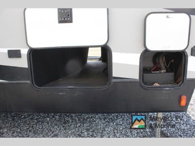 2019 Keystone RV Laredo - Photo 7