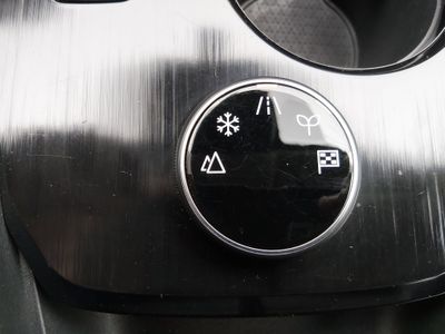 2023 Nissan Rogue — photo 17 view