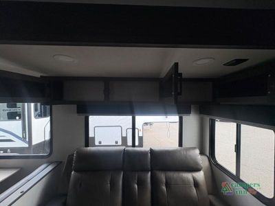 2026 Venture RV SportTrek - Photo 38