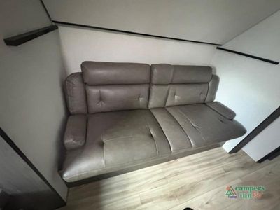 2026 Venture RV SportTrek - Photo 31