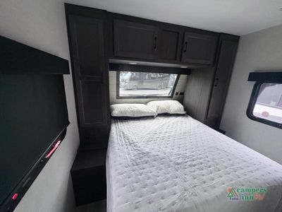 2026 Venture RV SportTrek - Photo 45