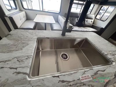 2026 Venture RV SportTrek - Photo 19