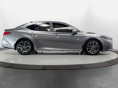 2025 Toyota Camry — photo 13 view