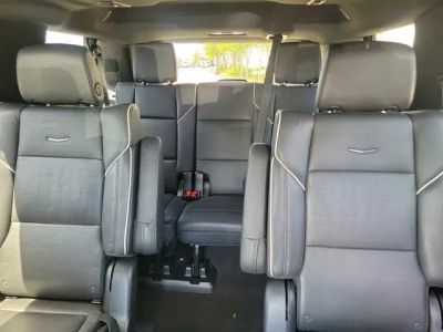 2023 Cadillac Escalade — photo 15 view