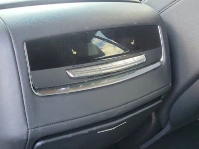 2023 Cadillac Escalade — photo 17 view