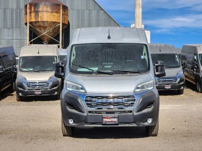 2026 RAM Promaster — detail view